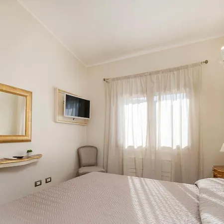 Villa Gea 8, Emma *
